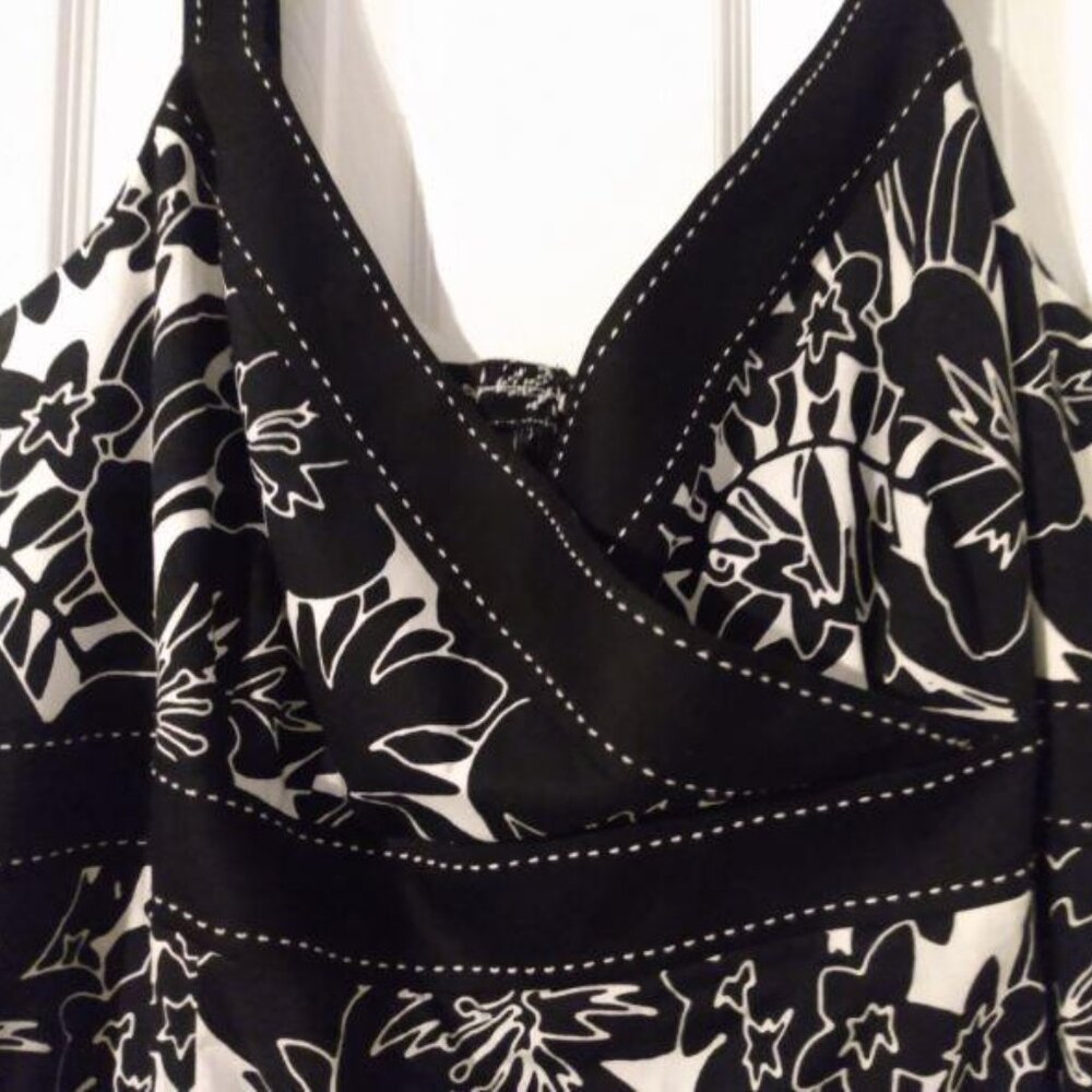 NWOT-R&K Originals Woman dress - Picture 5 of 6